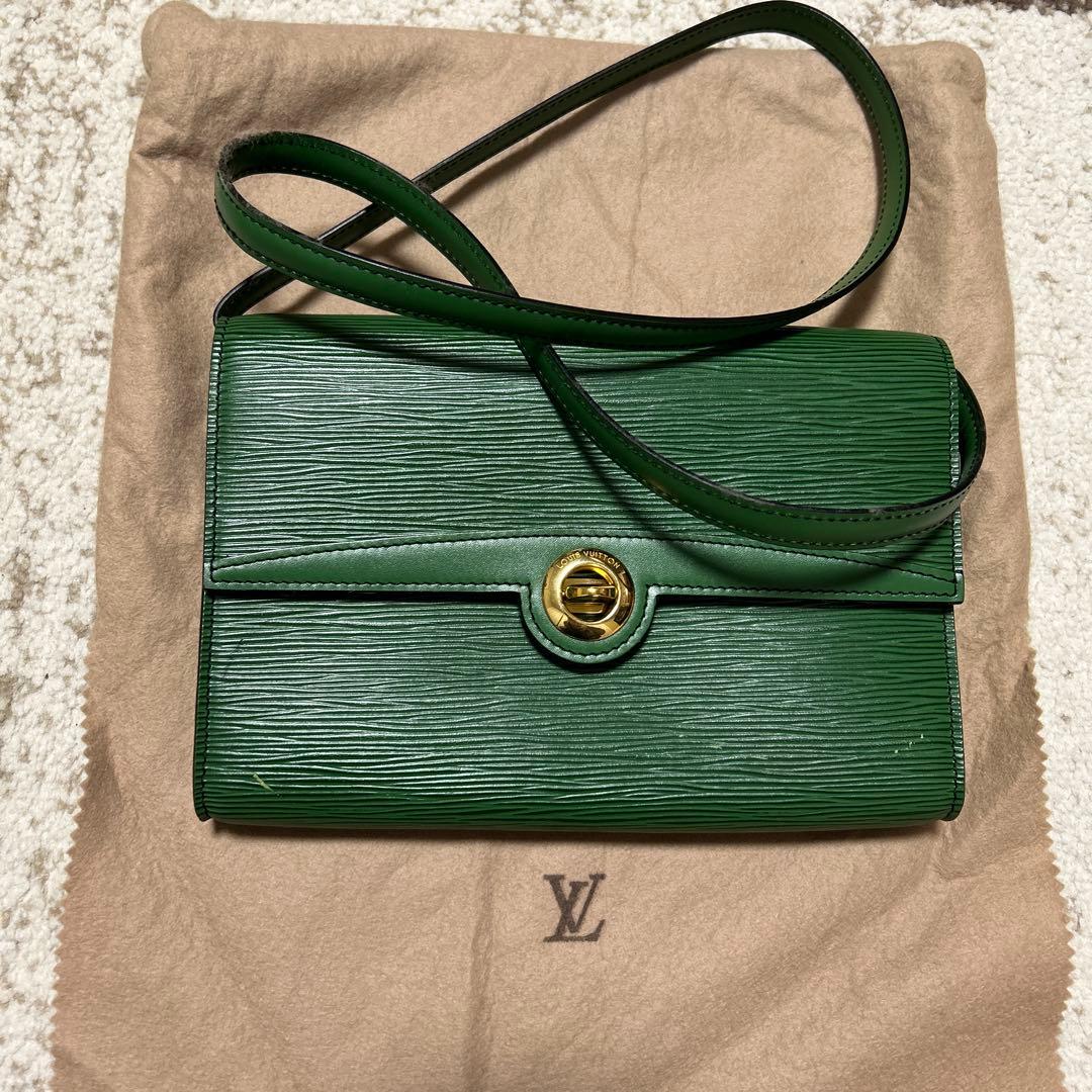 ルイヴィトン グリーン ショルダーバッグ 中古・古着通販】LOUIS VUITTON (ルイ ヴィトン) ショルダーバッグ