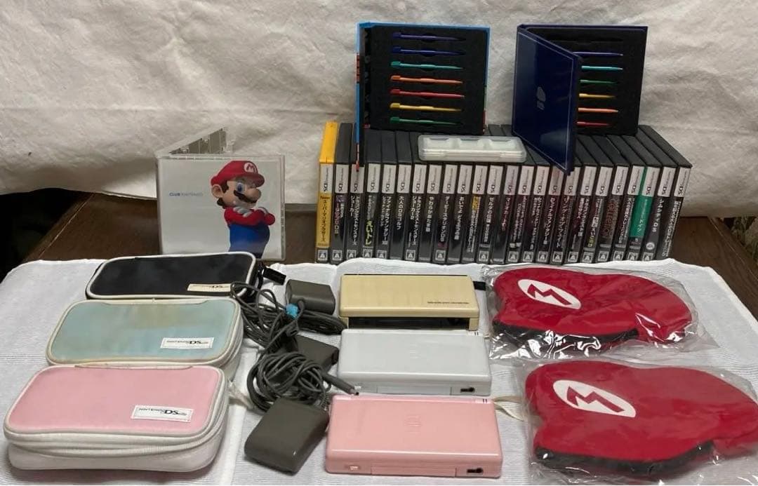任天堂DS lite ソフト　本体　まとめ売り ニンテンドーDS Lite 本体 ＋ ソフト 18本 まとめ売り｜Yahoo!フリマ