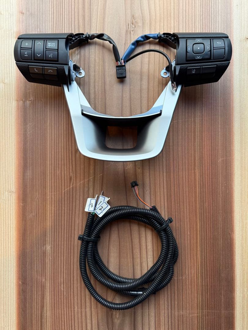 再再販 GDJ76W ランドクルーザー70 ランクル70 ステアリングスイッチ 再再販 GDJ76W ランドクルーザー70 ランクル70 ステアリングスイッチ