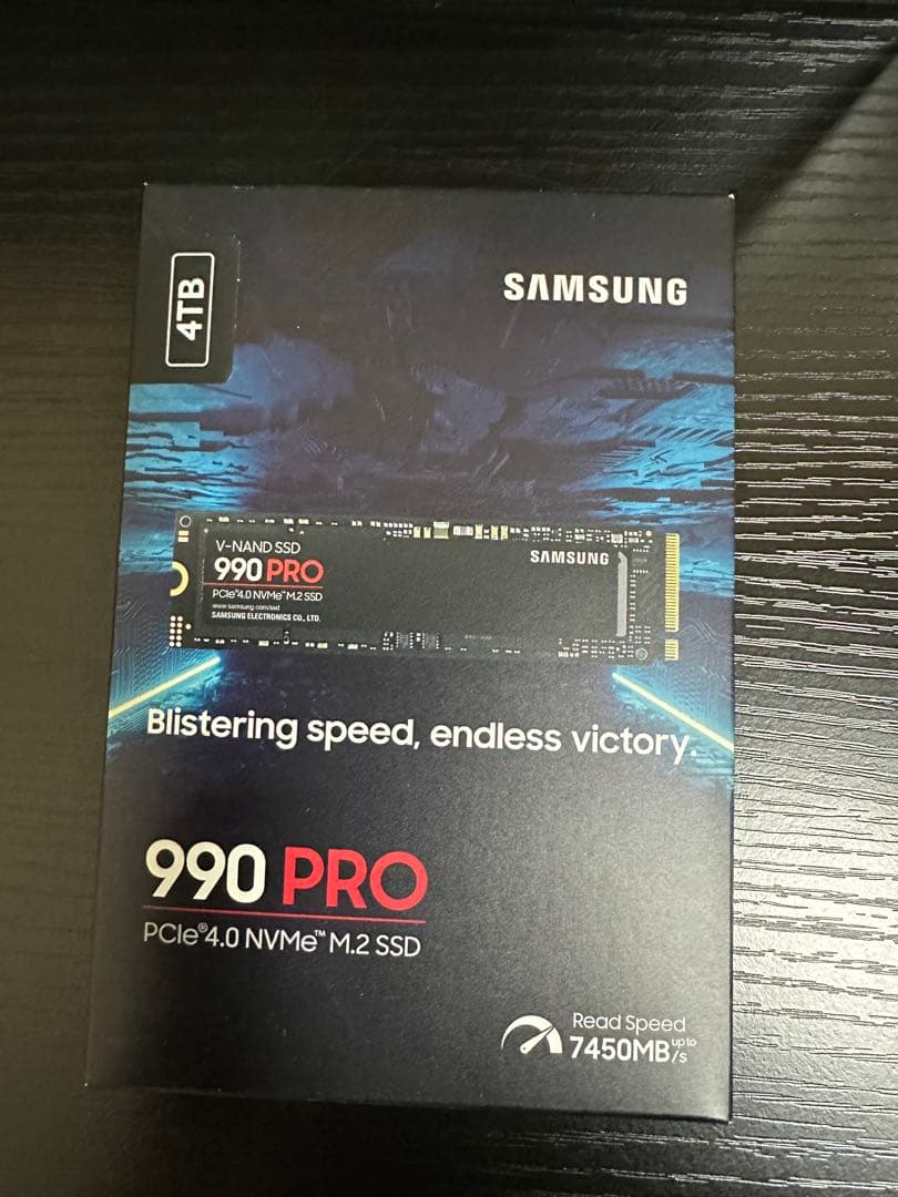 内蔵型SSD Samsung 990 PRO 4TB SSD Samsung 4TB 990 PRO PCIe Gen4 NVMe M.2 Internal SSD MZ-V9P4T0B/AM