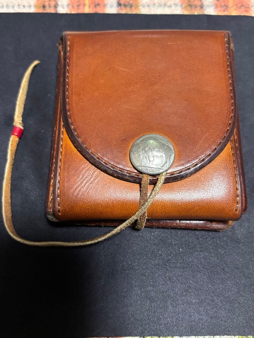 ゴローズ 2つ折り 財布 goro's（ゴローズ） K18フラワーコンチョ付き 二つ折り財布 : BRING