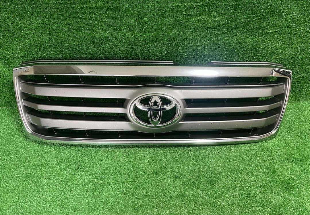 ランドクルーザー100 後期 純正 フロントグリル トヨタ ランドクルーザー 100 後期 フロントオールクローム メッキ