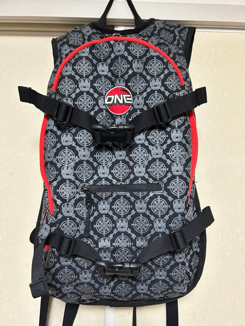 ONEBALL ワンボール　BAKER POW RIDING PACK 12L 楽天市場】ONEBALL Baker Pow Riding Pack / ワンボール ベイカーパウ