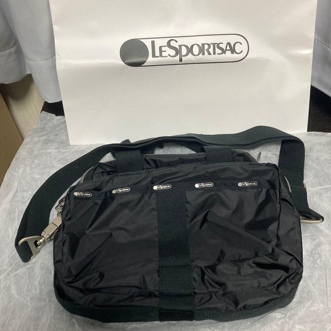 新品未使用　レスポートサック　METRO CONVERTIBLE ブラック LeSportsac（レスポートサック） ショルダーバッグ バッグ METRO