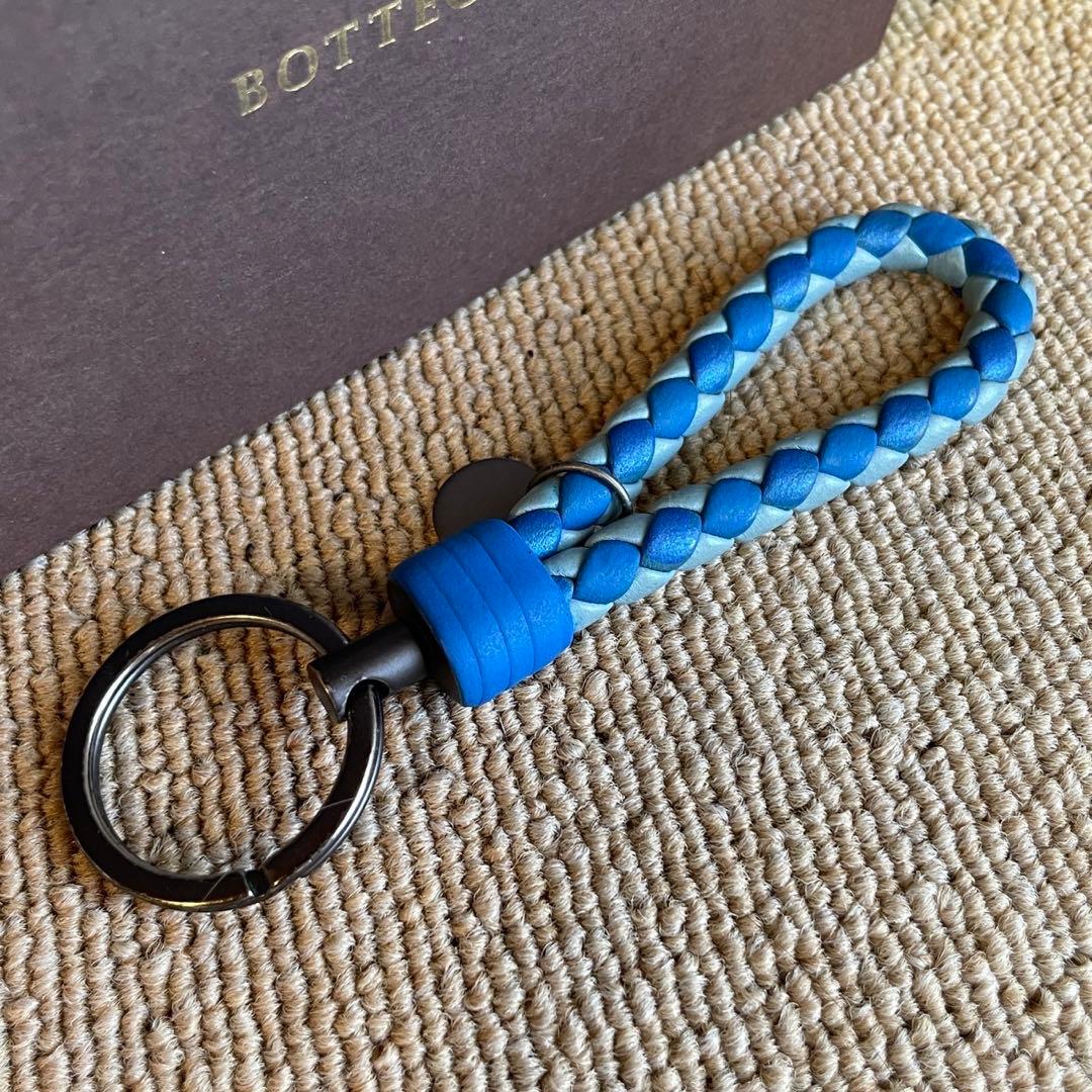 正規品⭐️美品⭐️レア⭐️BOTTEGA VENETA ボッテガヴェネタ　キーリング BOTTEGA VENETA（ボッテガ・ヴェネタ） イントレチャートロング