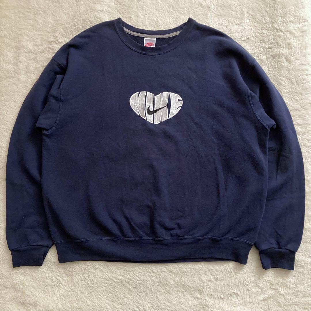 90s NIKE ナイキ スウェット トレーナー ハートロゴ ヴィンテージ レア レア90s《NIKE ナイキ》刺繍スウェットトレーナー/ネイビー/メンズL