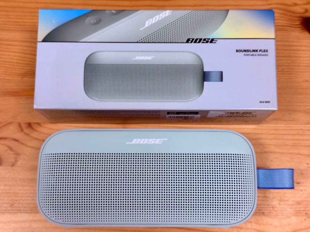 BOSE SOUNDLINK FLEX ワイヤレススピーカー Amazon.co.jp: Bose SoundLink Flex Bluetooth speaker ポータブル