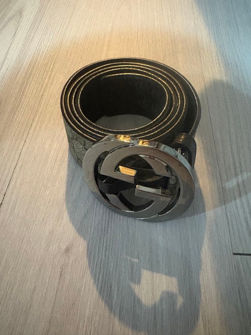 GUCCIベルト　即購入可 GUCCI（グッチ） ベルト メンズ ガチャベルト 穴なし 新品 キャンバス
