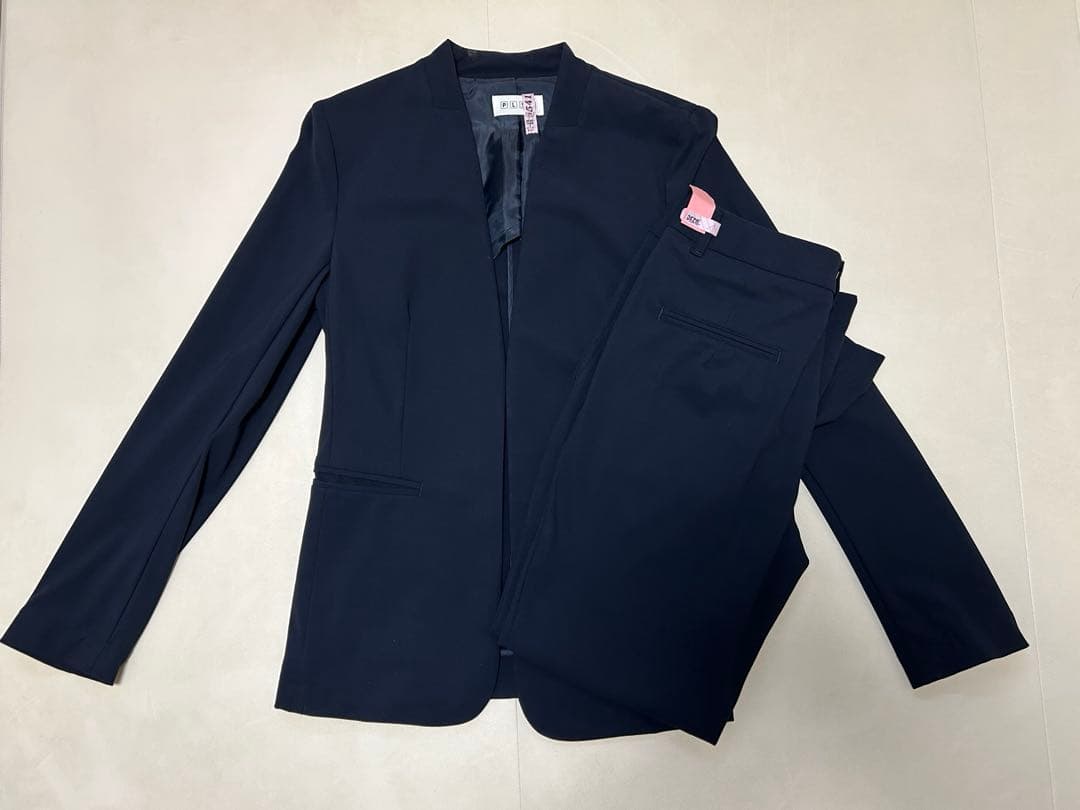 極美品】PLSTプラステ パンツスーツ カラーレスジャケット ダーク