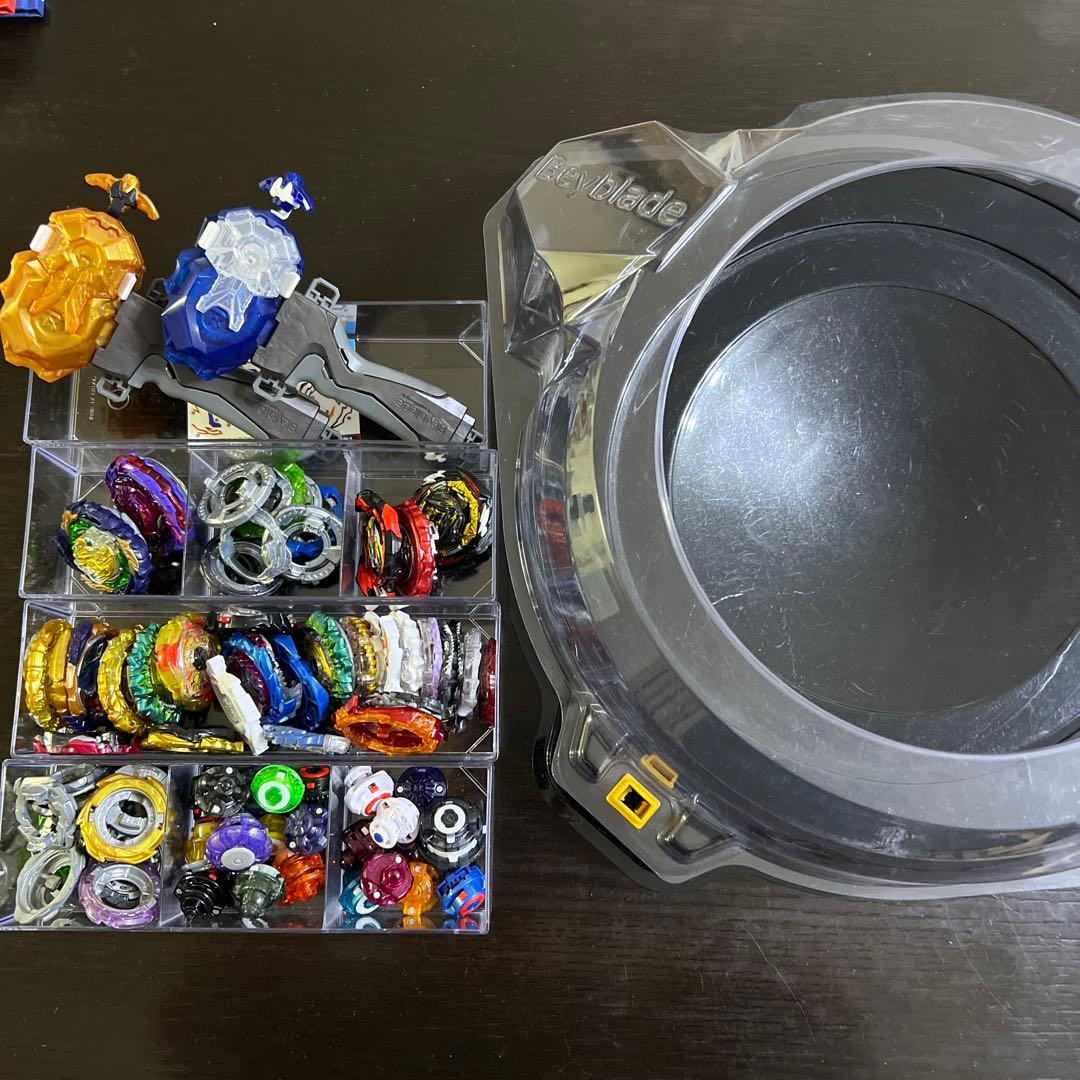 ベイブレードバースト スタジアム＆ベイ＆ランチャーまとめ売りセット ベイブレードバースト 【関東 中部 送料無料】ベイブレードバースト 3