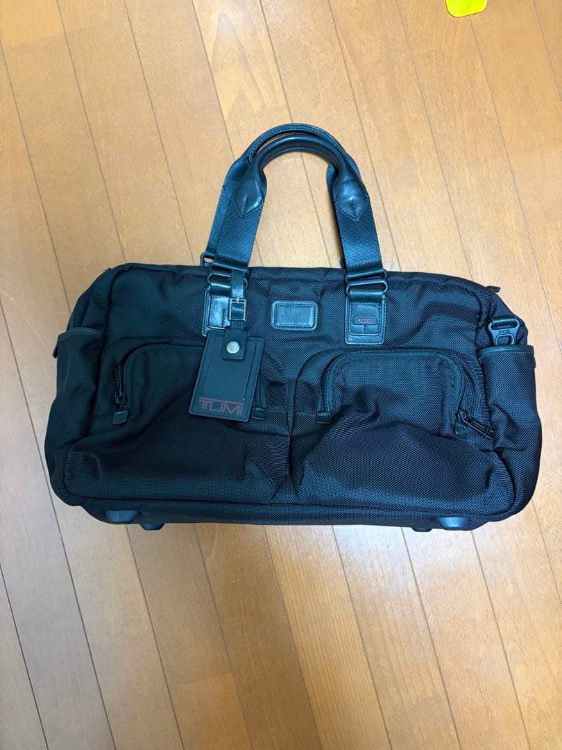 ビジネスバッグ ブラックTUMI 22340DH ALPHA BRAVO TUMI 22340DH ALPHA BRAVO Everett ESSENTIAL TOTE エバレット
