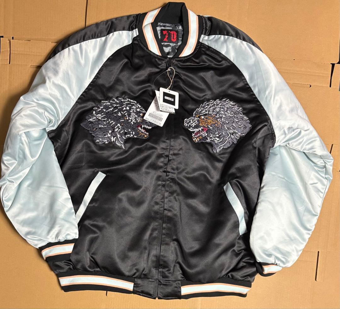新品未使用 BREEZE ゴジラ 蓄光刺繍リバーシブルスカジャン サイズL