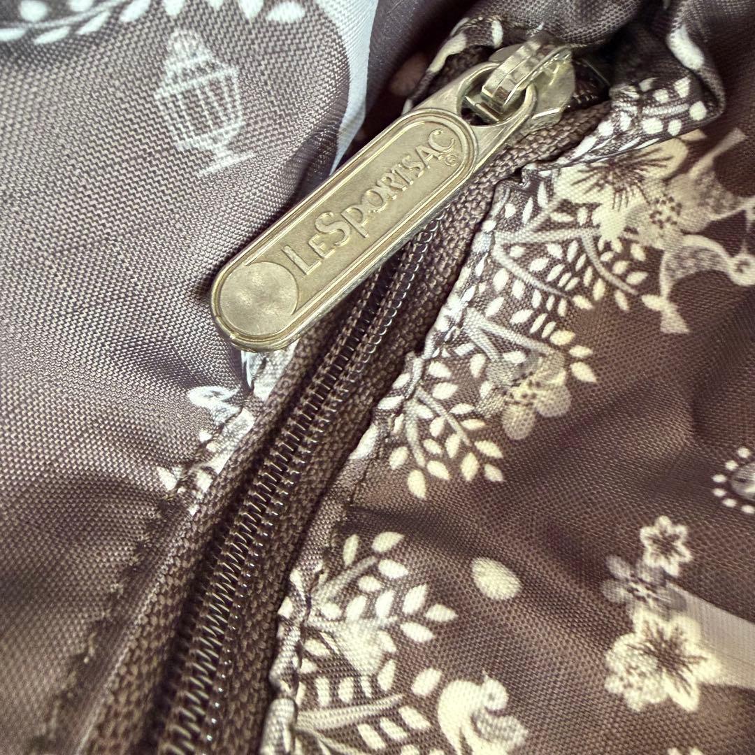 入手困難】LeSportsac ディズニー コラボ 刺繍 トートバッグ