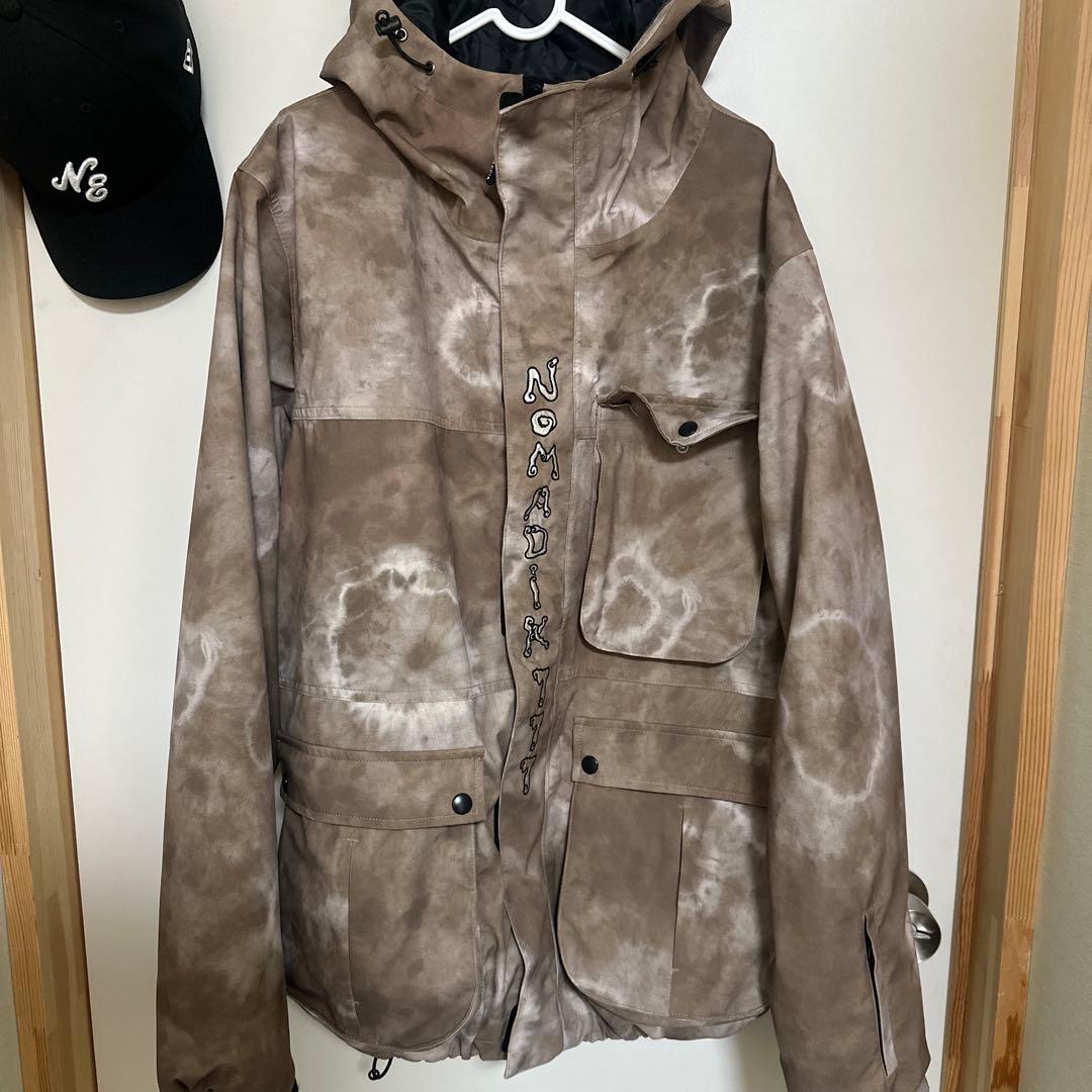 24-25 NOMADIK【ノマディック】777 スノーボード ウェア　セット NOMADIK ノマディック 777 JKT GRAY/BEIGE 24-25 ウエア メンズ