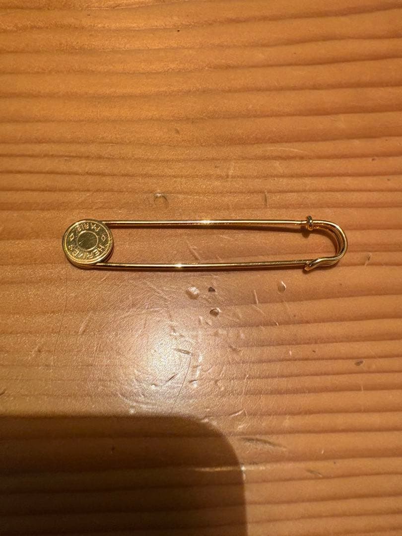 ⭐︎最安値⭐︎確実正規品【中古】エルメス セリエ 安全ピン ピンブローチ ゴールド エルメス セリエ ピンブローチ ゴールド ラペルピン ヴィンテージ 極美