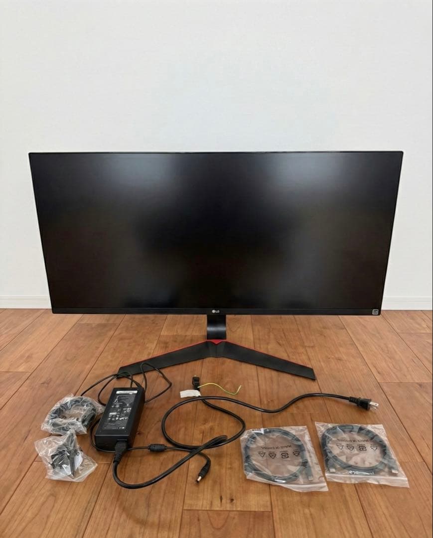 LG 34UM69g-b 34インチ ウルトラワイド モニター 視界が広がり圧倒的な没入感を実現 - 34UM69G-B | LG JP