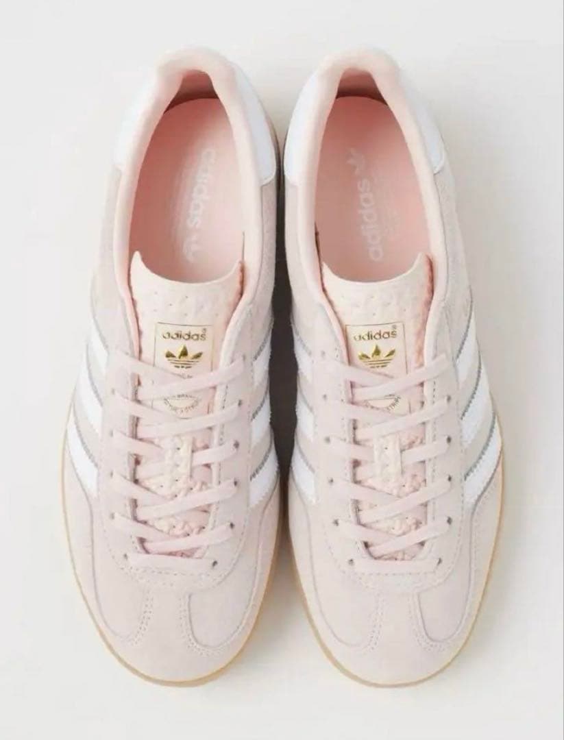 moussy adidas GAZELLE 23.5cm 新品未使用
