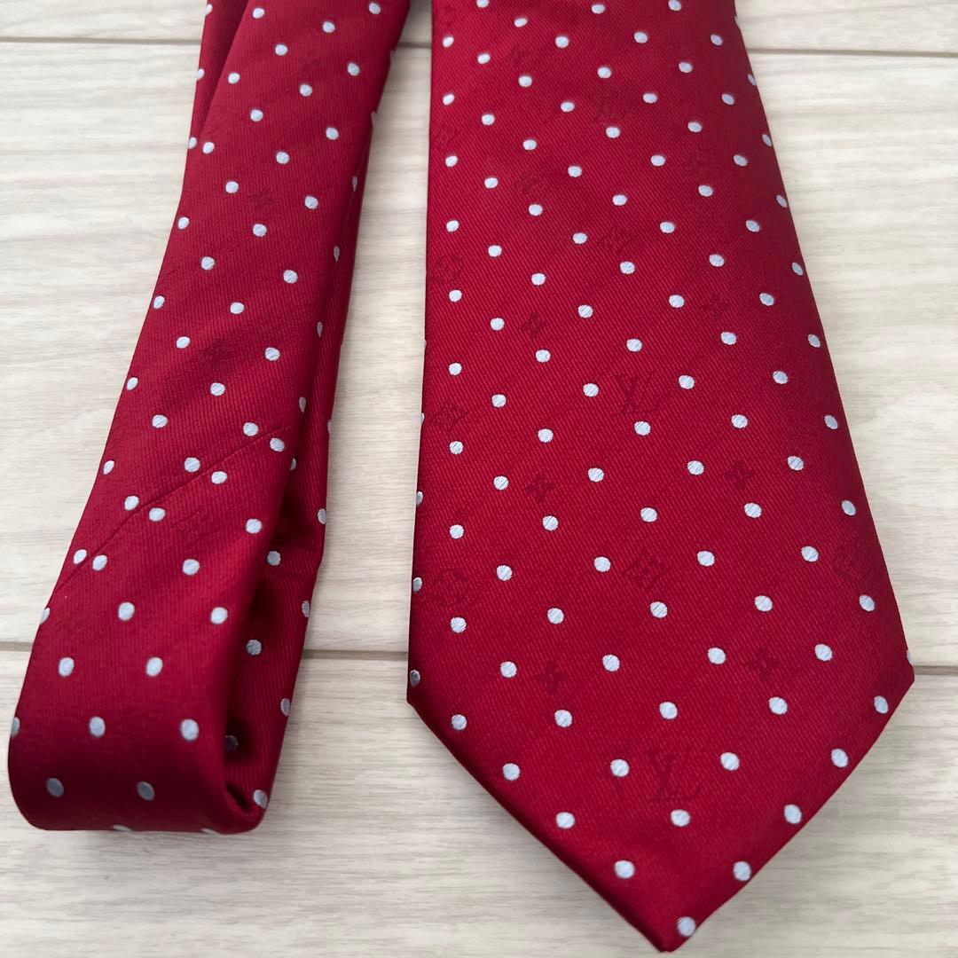 ルイ ヴィトン ネクタイ 隠しヴィトン柄入 楽天市場】【新品】 ルイヴィトン ネクタイ LV ミニマルバンド 7cm