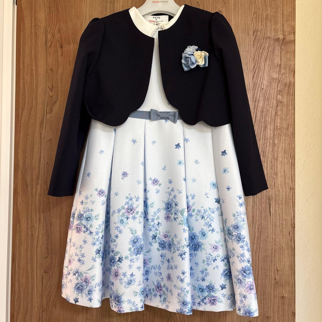 美品　waltz by BEAMS DESIGN フラワープリントアンサンブル BEAMS - 美品 waltz by BEAMS DESIGNフラワープリントアンサンブルの