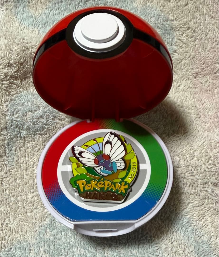 ポケパークカントー限定 ピンバッジ No.0012 バタフリー - メルカリ