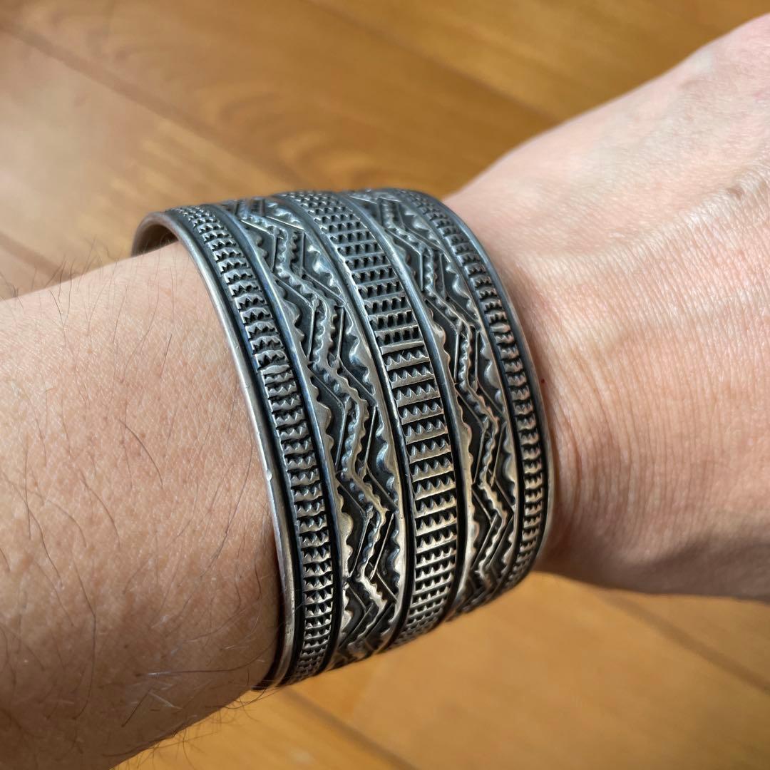 NAVAJO Sunshine Reeves バングル 3.6cm幅 NAVAJO Sunshine Reeves バングル 3.6cm幅 - メルカリ