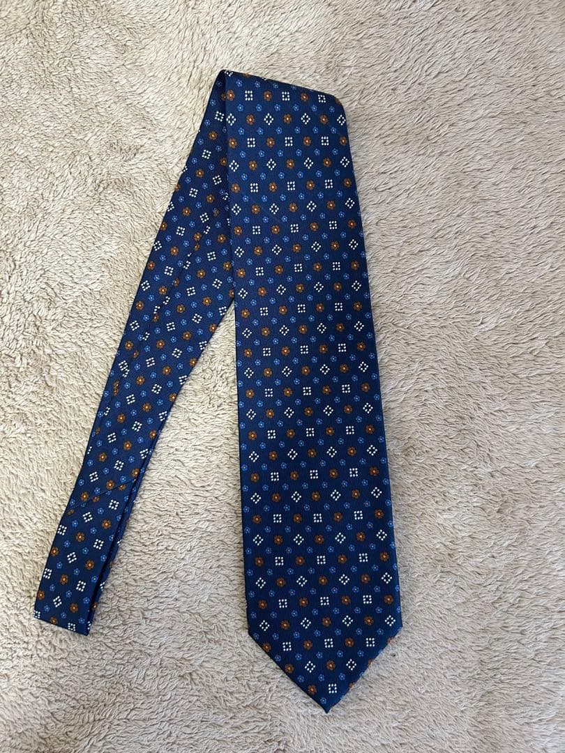 【未使用品】E. Marinella ネイビー小紋柄 シルクネクタイ 楽天市場】【中古】マリネッラ E.MARINELLA 小紋 プリント
