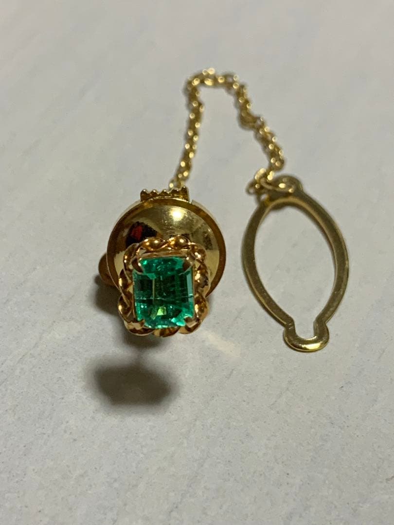 エメラルドカットストーン付き　18金　ネクタイピン ジュエリー工房アトラス 18金 ネクタイピン タイバー メンズ ユリの