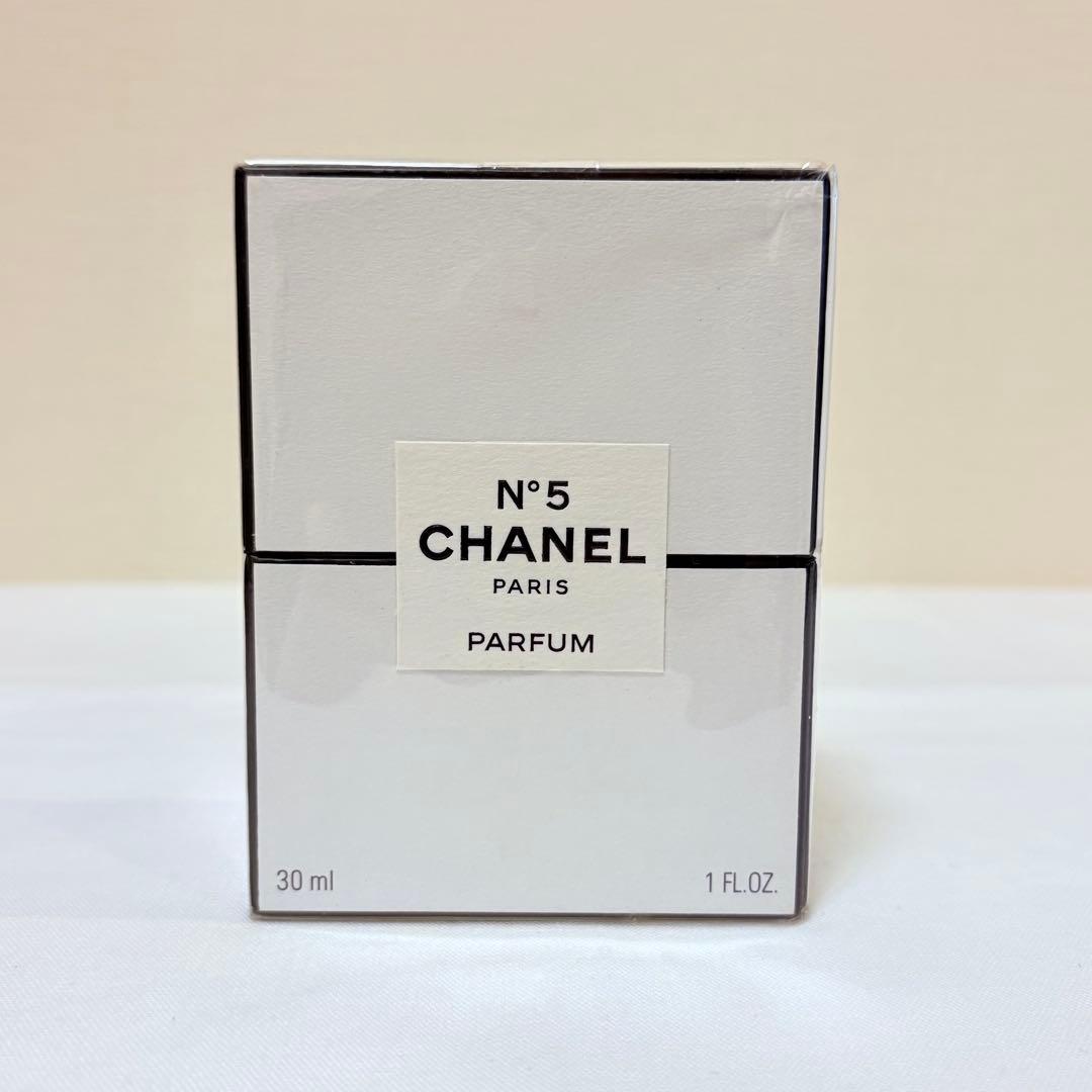 希少　新品　CHANEL N°5 シャネル N5 パルファム　香水　30ml シャネル N°5 パルファム 30ml / CHANEL(シャネル) | LIPS