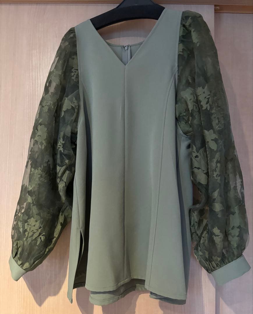 willfully オリーブライトグリーン　オケージョン　セットアップ WILLFULLY official web store（ウィルフリーコウシキツウハン）