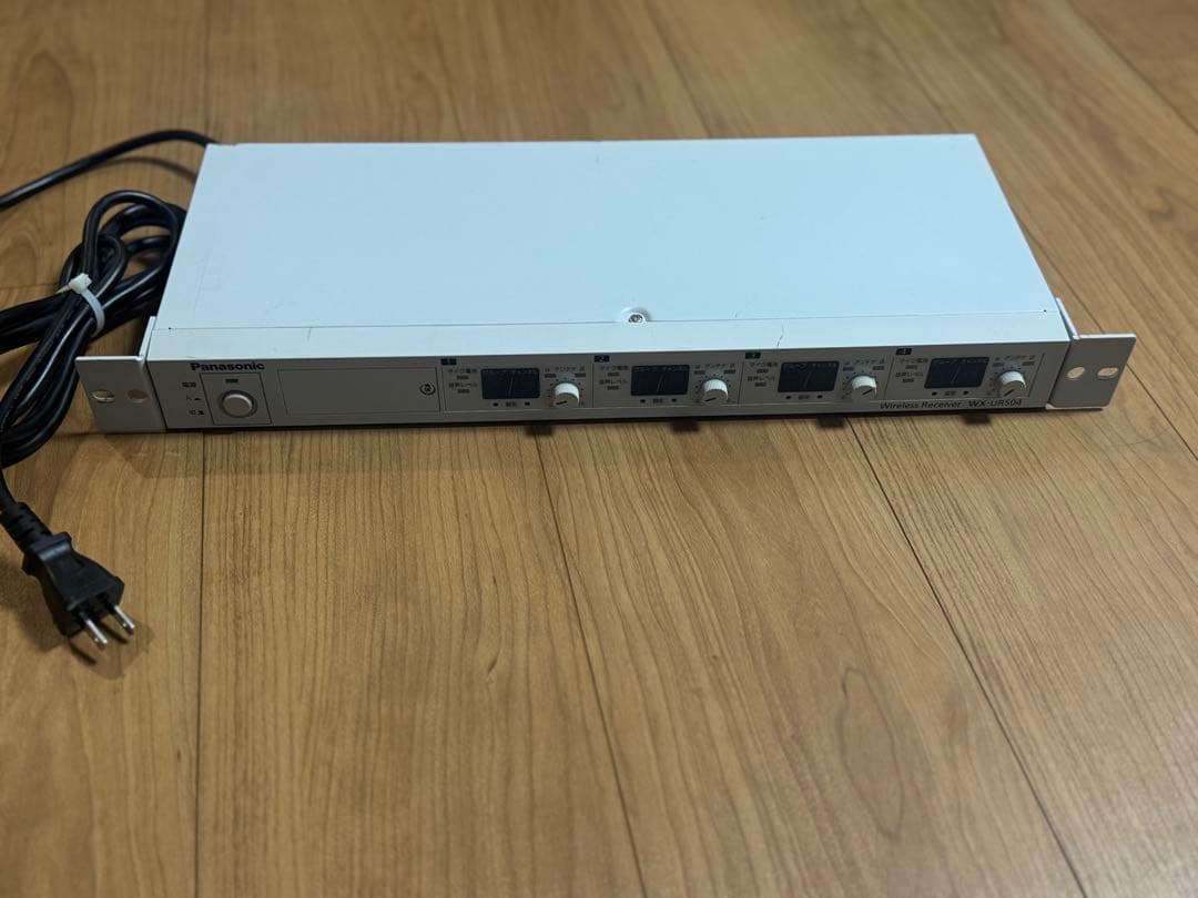Panasonic WX-UR504 ワイヤレス受信機 PANASONIC、ワイヤレス/レシーバー、WX-UR504、4波用、800MHz 送料無料