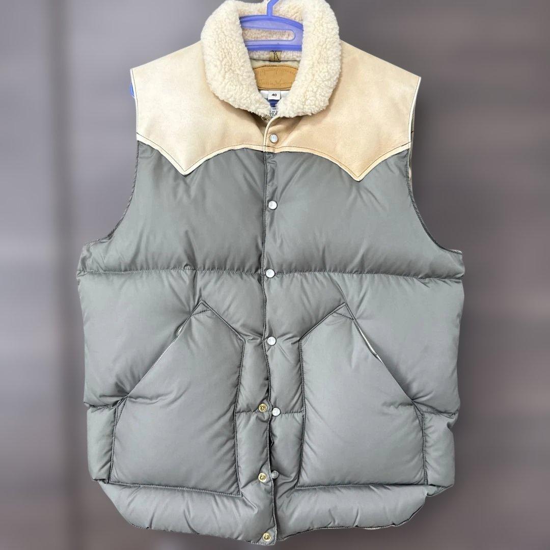 Rocky Mountain Featherbedダウンベスト Rocky Mountain Featherbed x Warehouse Nylon Down Vest in Bottle