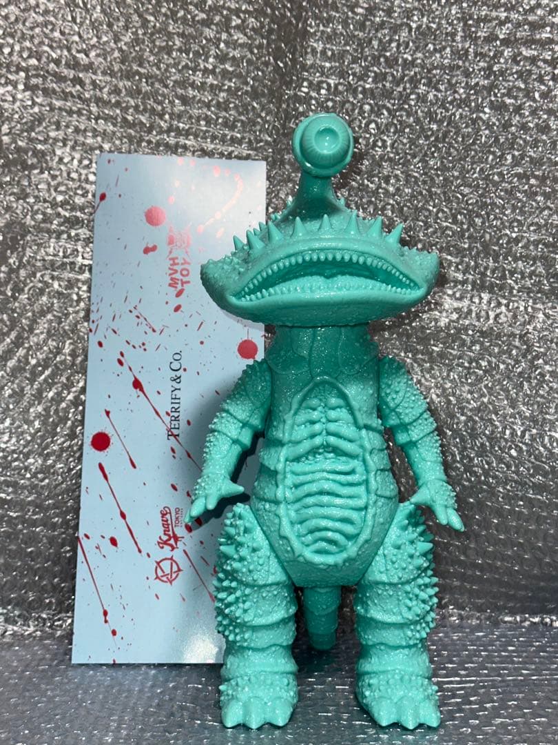 その他 Knave Tokyo MVH Knavetokyo realhead hxs Knave Tokyo MVH Knavetokyo Vinyl Figure 4