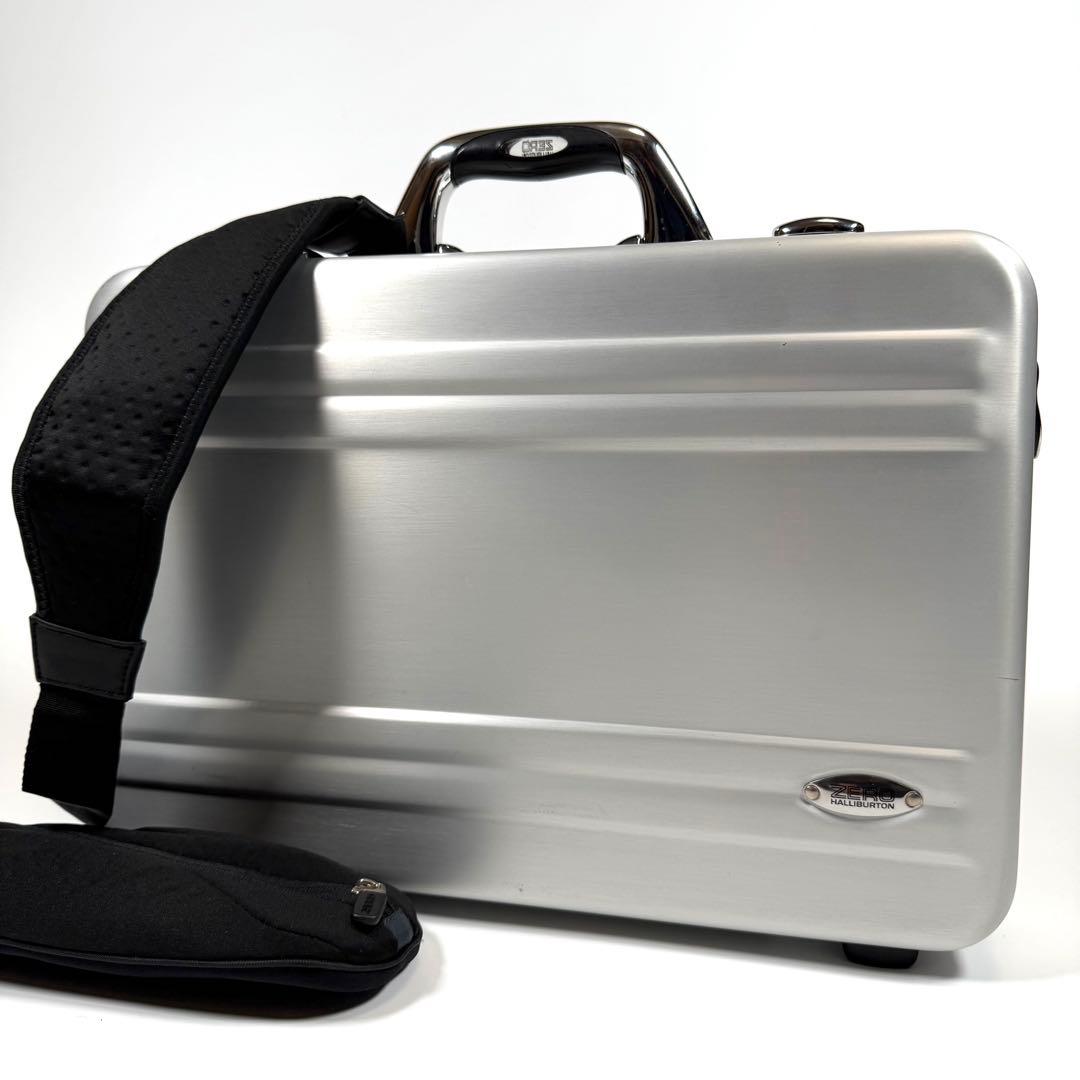 美品】【希少】ゼロハリバートン アタッシュケース 2way アルミ