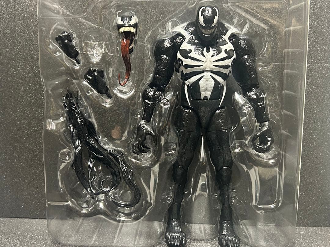 ジャンク]マーベルレジェンド ヴェノム ゲーマーバース - メルカリ