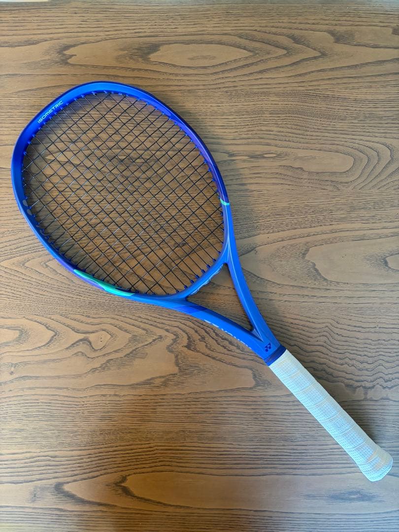 YONEX EZONE 100 TOUR テニスラケット グリップG2 YONEX テニスラケット EZONE 100 TOUR g2 Eゾーン ヨネックス