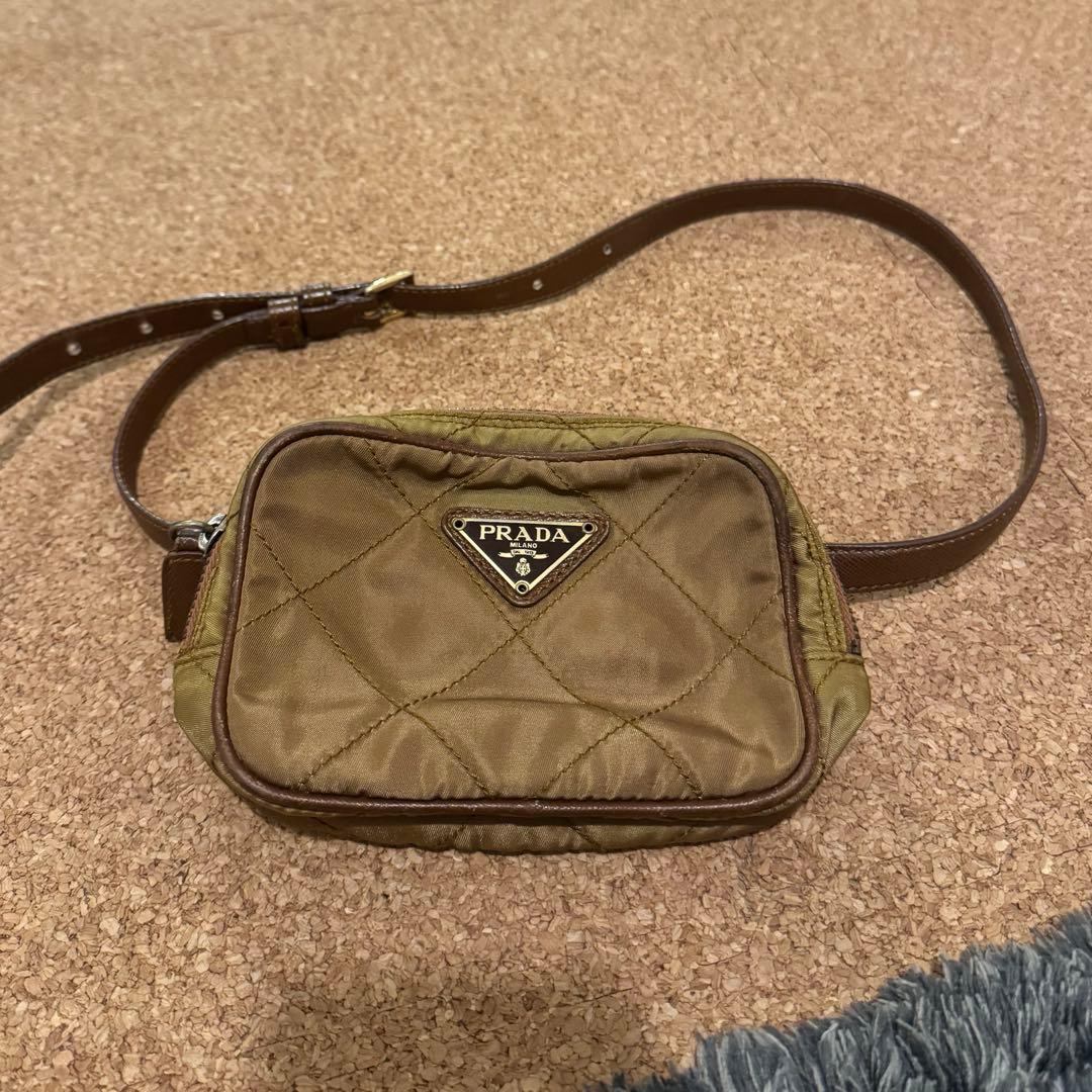 PRADA プラダ ナイロン ウエストポーチ　ボディバッグ ミニショルダー PRADA（プラダ） SALE ウエストポーチ ボディバッグ 三角ロゴ 黒