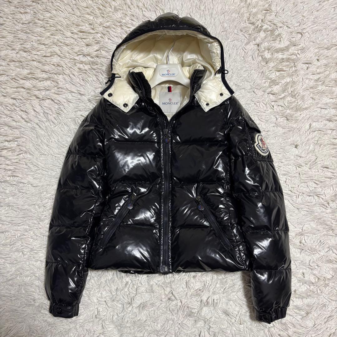 モンクレール ダウンジャケット BADIAシャイニー デカワッペン ブラック S モンクレール ダウンジャケット BADIAシャイニー デカワッペン
