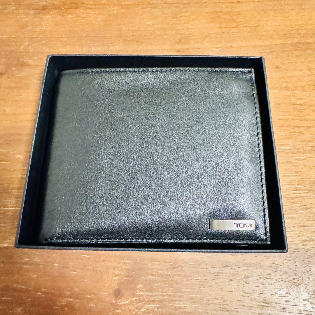 TUMI 二つ折り　財布　MODERIST 017099D TUMI◇2つ折り財布/--/BLK/無地/メンズ : セカンドストリートYahoo!店