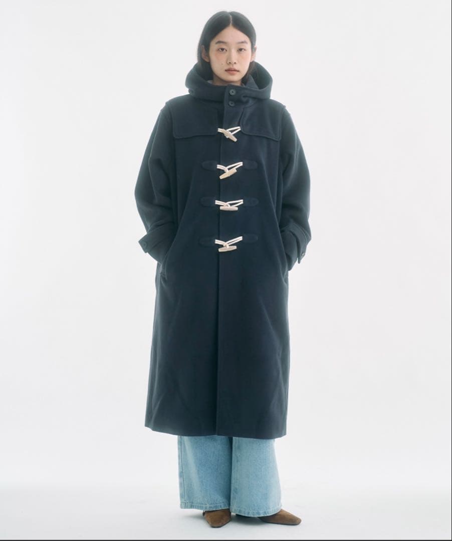 FEKETE ダッフルコートMサイズ　ネイビー FEKETE（フェケテ） ダッフルコート コート high-neck hooded long