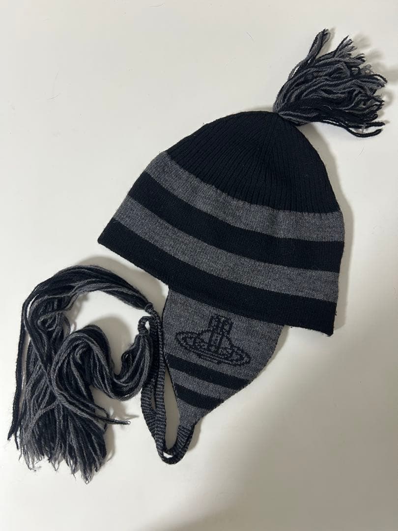 Vivienne Westwood ORBフラップワッチニット帽 新品・正規品】Vivienne Westwood ORB フラップ付ワッチ - メルカリ