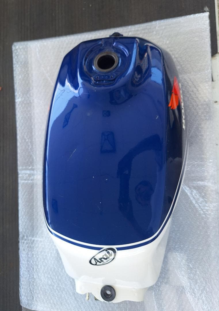 ホンダ VF750F タンク 青/白 1983 Honda VF750F interceptor - motorcycles/scooters - by owner