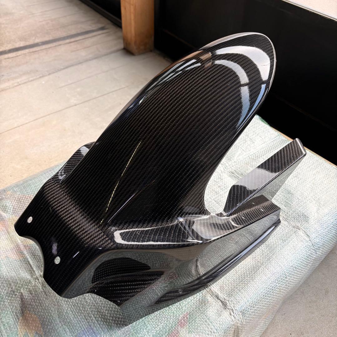 スズキハヤブサ3型　綾織カーボンリアフェンダー スズキハヤブサ3型 綾織カーボンリアフェンダー スズキハヤブサ3型