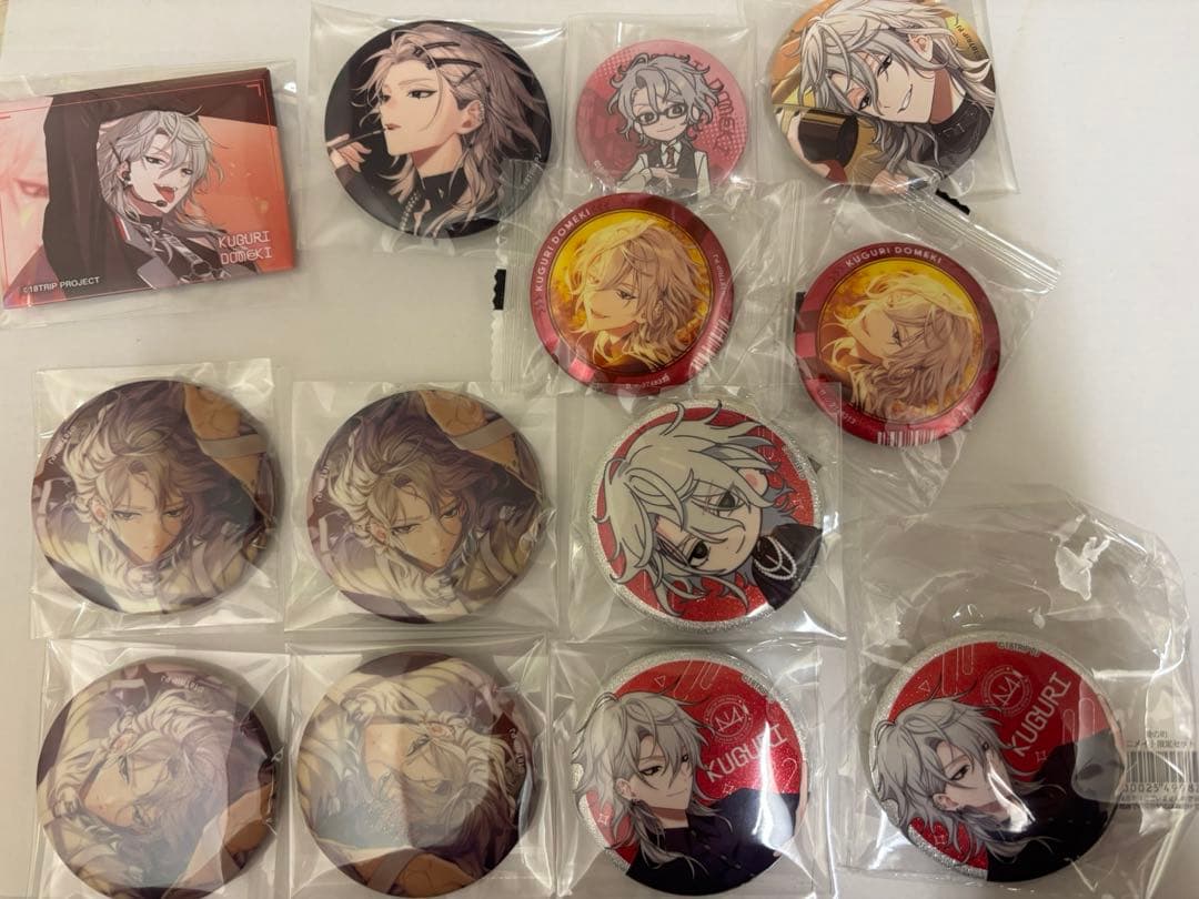 18TRIP エイトリ 百目鬼潜 缶バッジ ハート - メルカリ