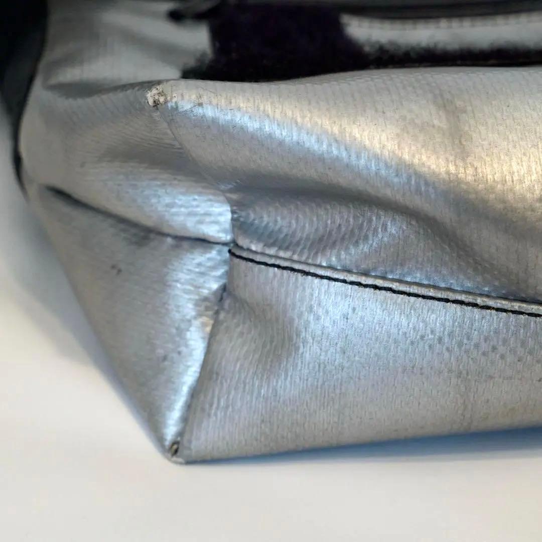 値下げ‪☆FREITAG F41 メッセンジャーバッグ シルバー/ブルー - メルカリ‬