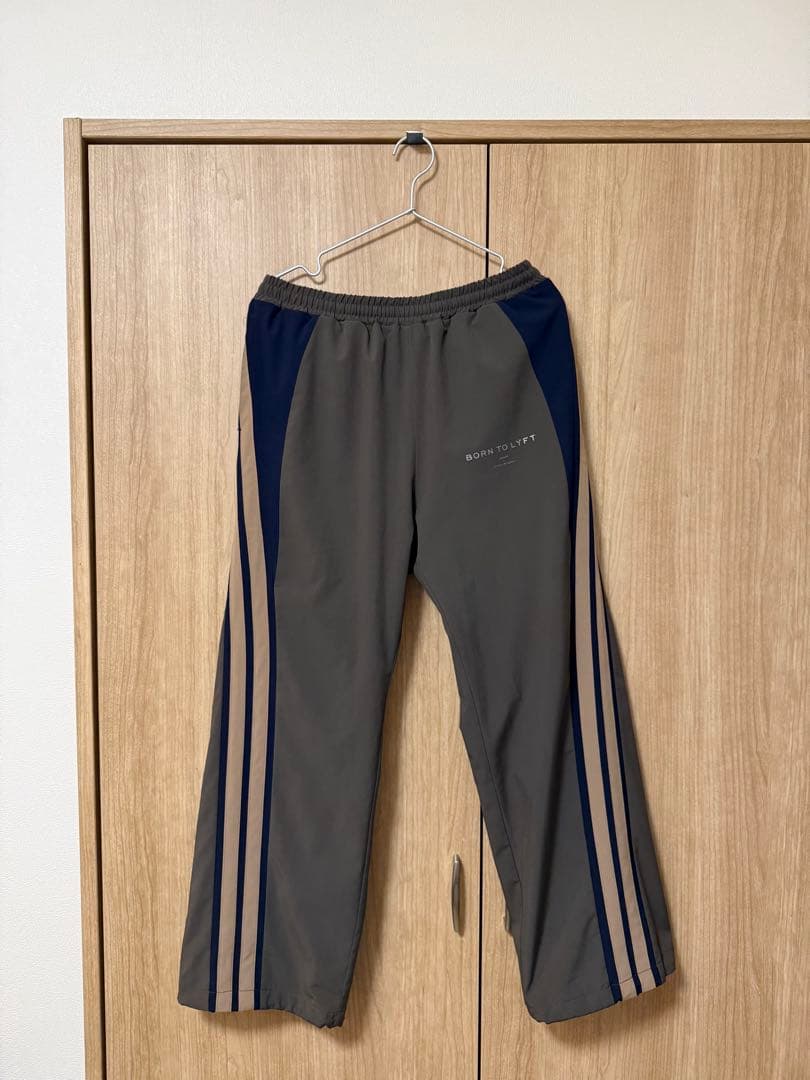 LYFT トラックパンツ LÝFT × XXX Limited Track Pants - Black