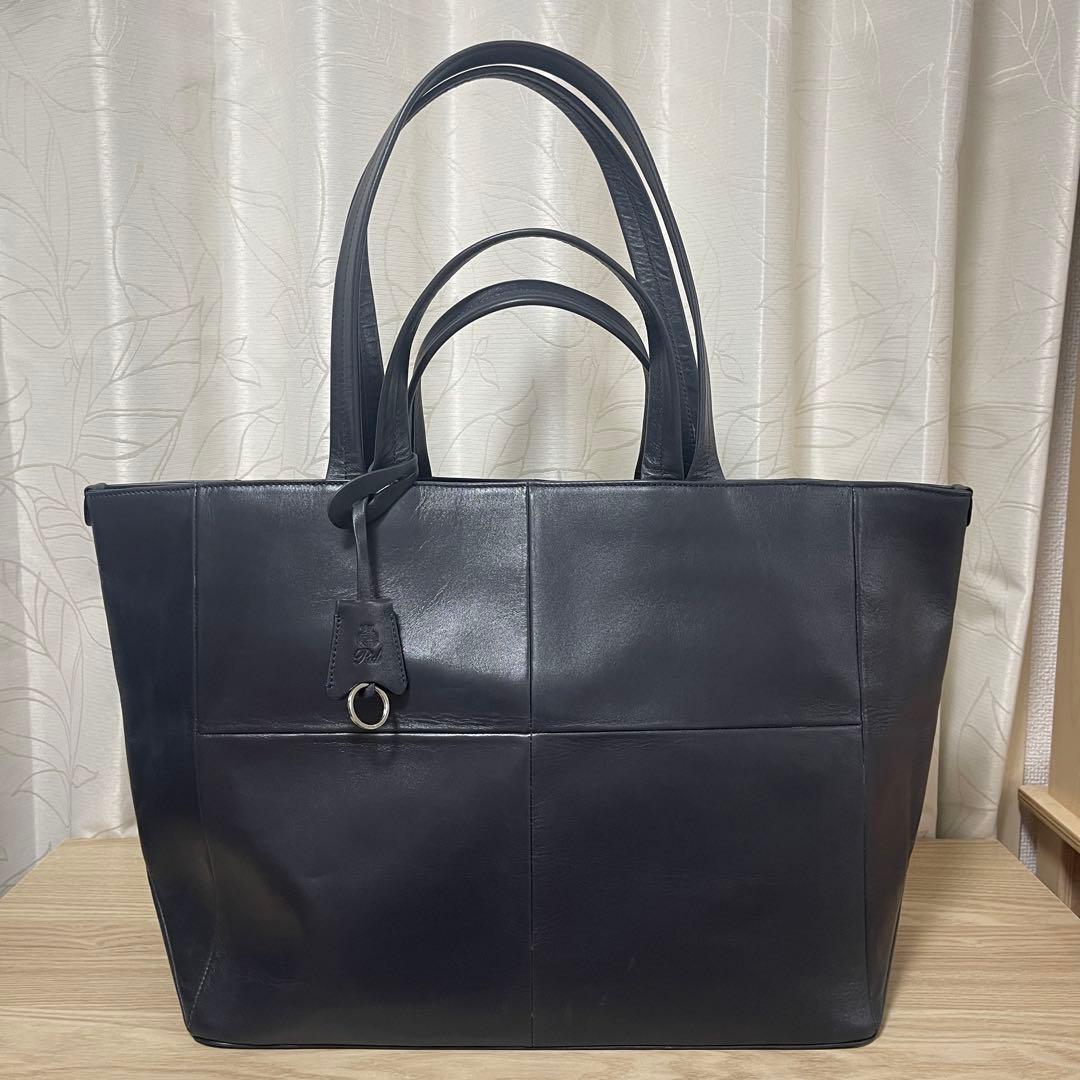 PID ピーアイディー　Altare アルタール　トートバッグ　レザー　A4 紺 P.I.D PID ピーアイディー altare アルタール トートバッグ B4 PAR101