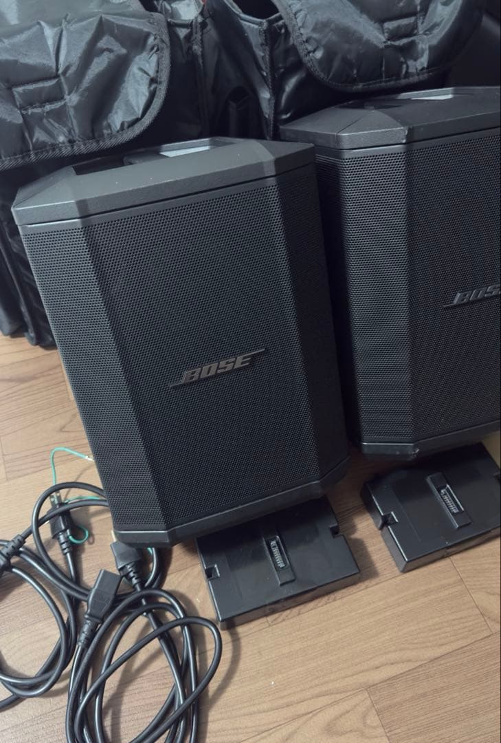 Bose S1 PRO 2台　三脚 2台(全アイテムケース付き) BOSE ボーズ S1 Pro + (プラス) と Backpack と スピーカースタンド