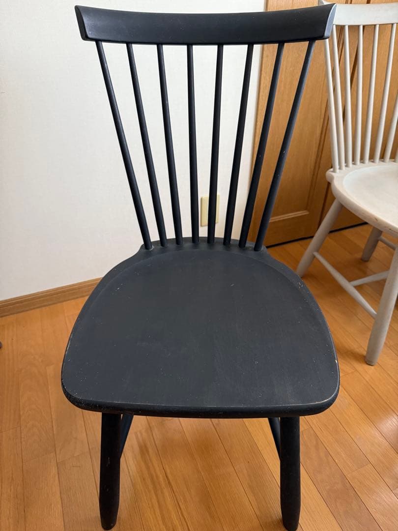 StolabストラブCarl Malmsten木製チェア ブラック TO-63 Black-nails カフェチェア TON チェア｜イデア