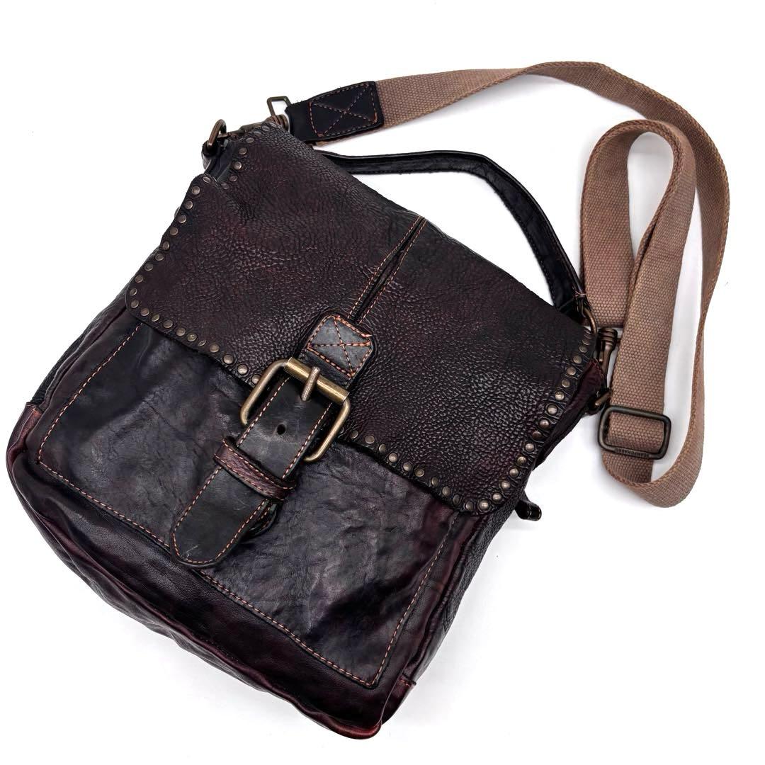 ✨激レア✨ カンポマッジ　ショルダーバッグ　スタッズ　2way　ビンテージ　焦茶 CAMPOMAGIのスタッズ付き2wayショルダーバッグ VERA | 送料無料|COGNAC