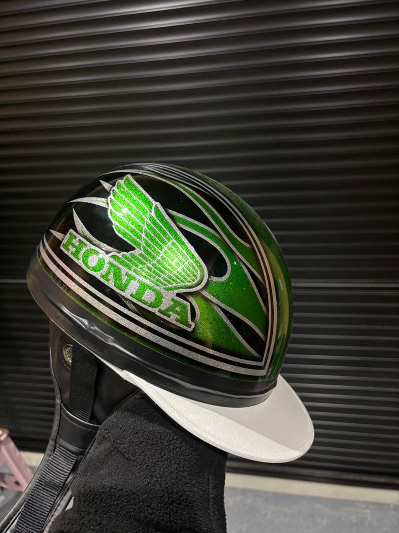 コルク　三つボタン　カスタムペイント 三つボタンコルク半ヘルメット カスタムペイント ゴールド アラレ